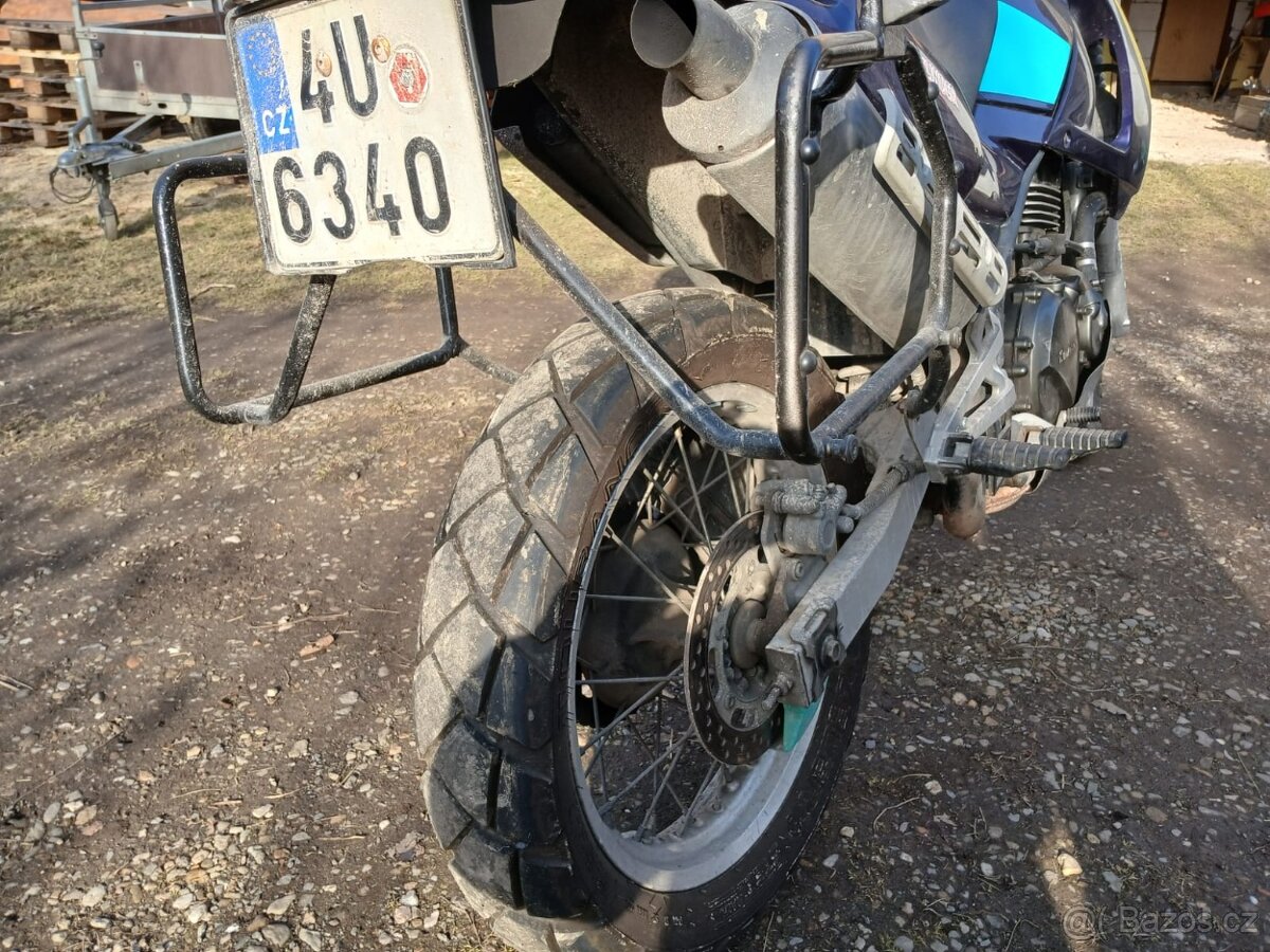 KAWASAKI KLE 500