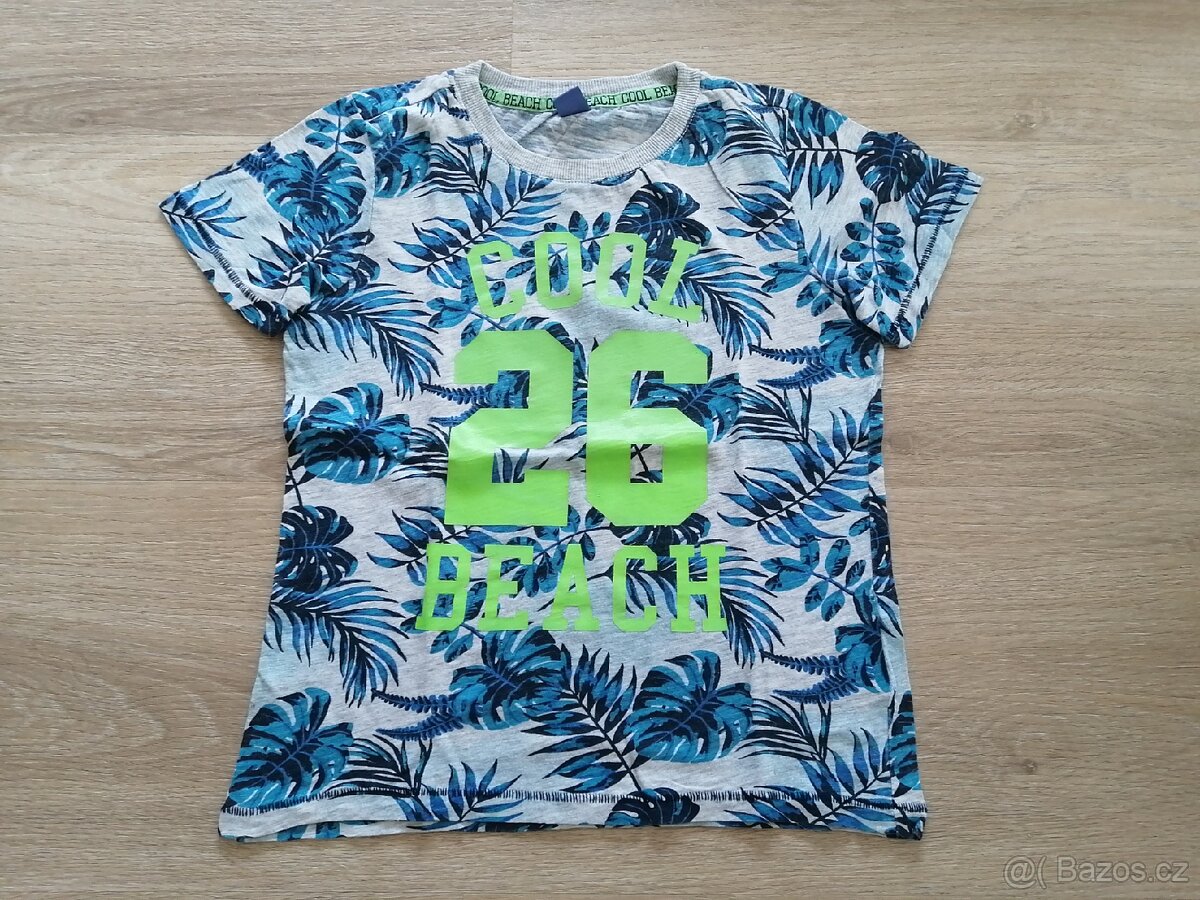 TRIČKA A KRAŤASY VEL. 7 - 8 LET - 4