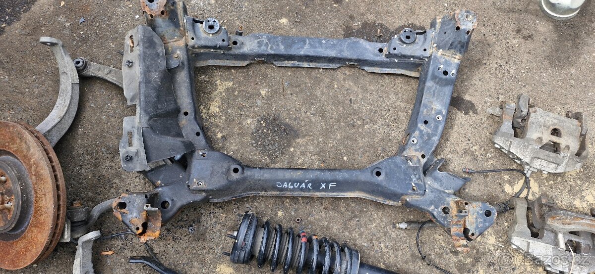 Predni naprava tehlice jaguar xf 2010 - 4