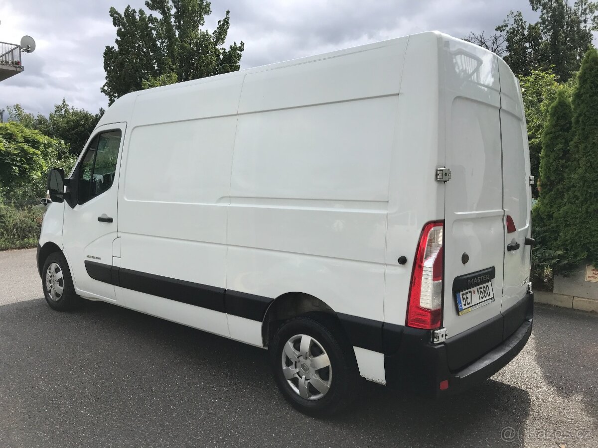 Renault Master 2.3 DCi r.v.2017 107 kW L2H2 ČR 1.MAJ DPH - 4