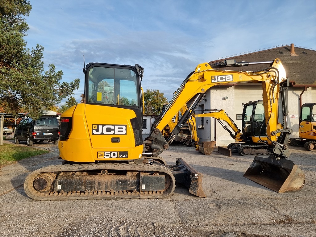 Bagr JCB 50Z - 700mth, 2 okruhy, hydr.svahovka, hydr.upínač - 4
