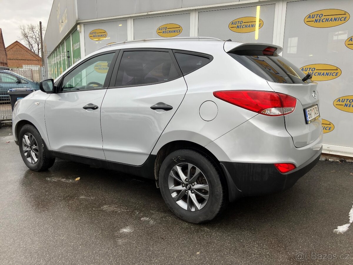 Prodám Hyundai ix35 2,0 4X4 - 4