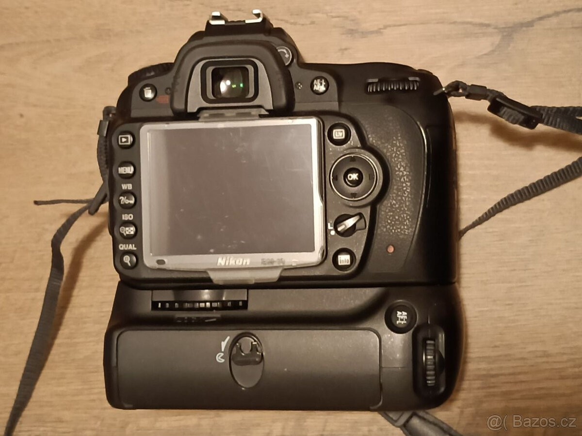 NIKON D90 s veškerým příslušenstvím - 4