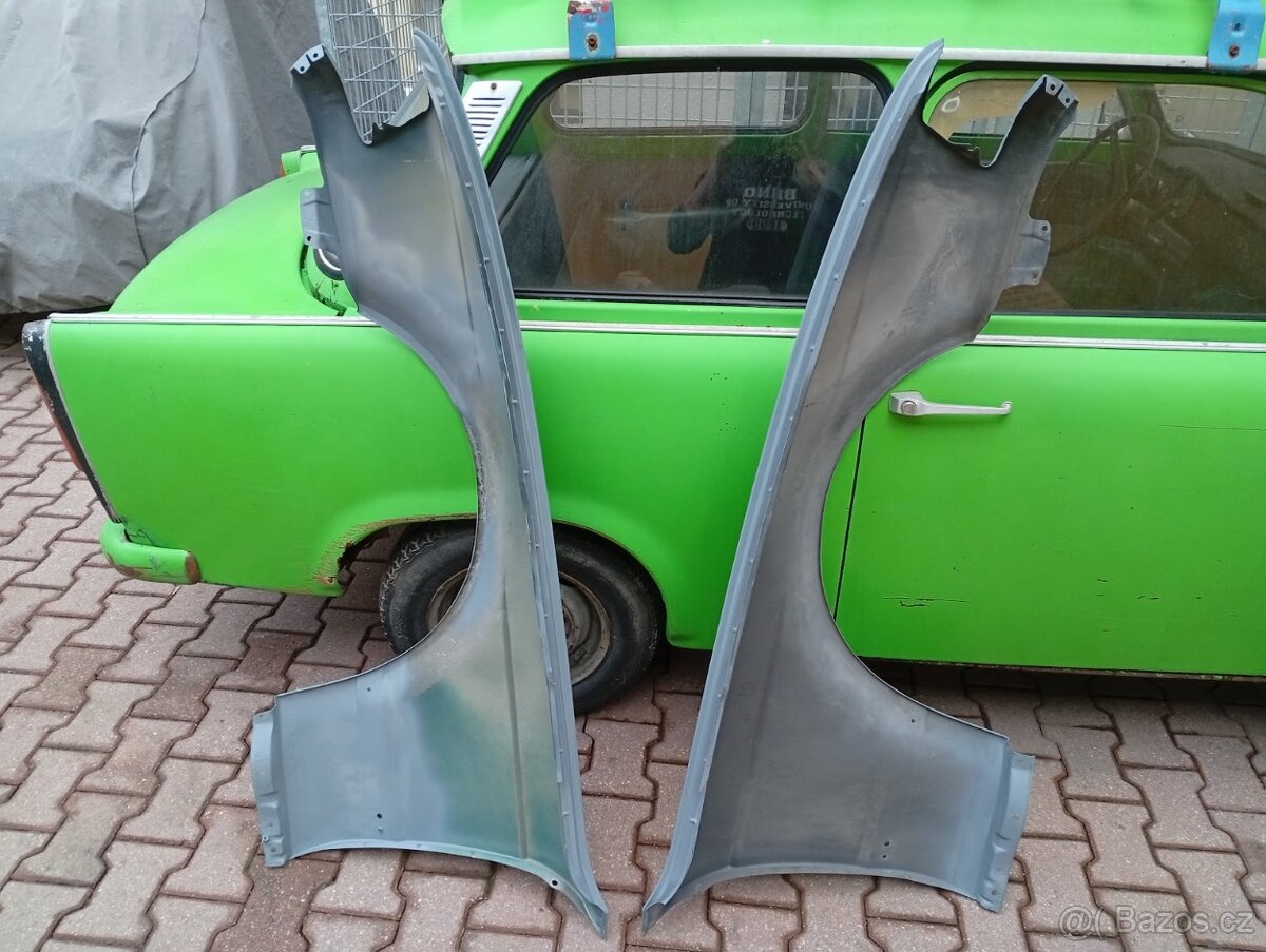 BMW E32 - přední blatníky - 4