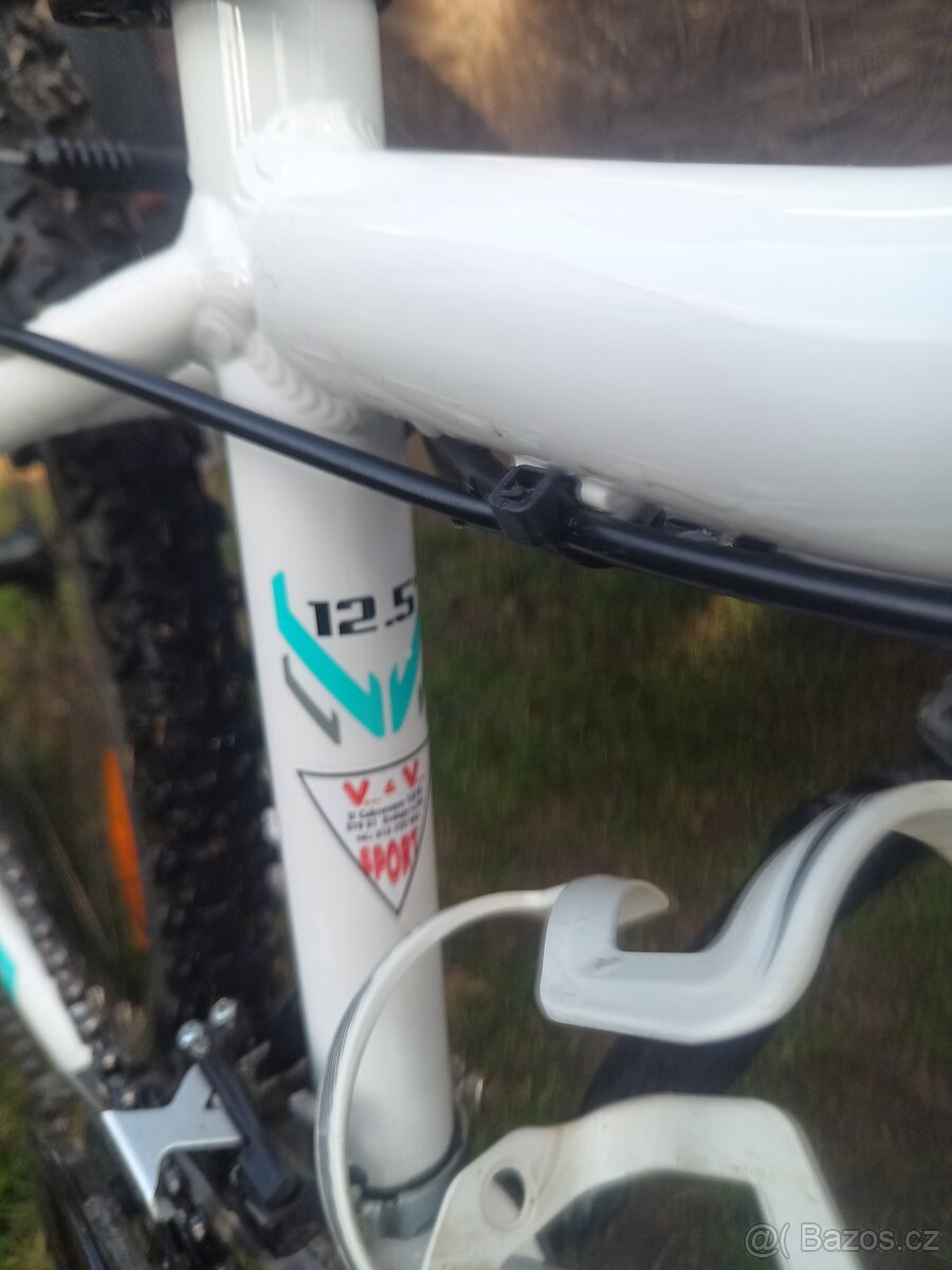 Author Matrix 24" - 4