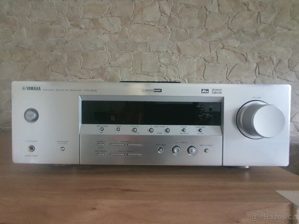 Yamaha HTR-5930 - 4