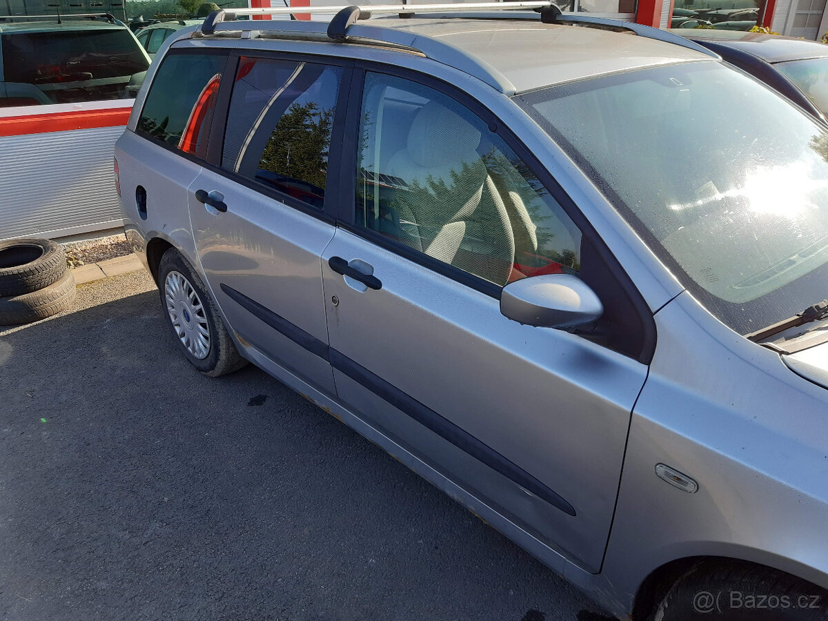 Fiat Stilo Combi 2005 1,6i 76kW - DILY - 4