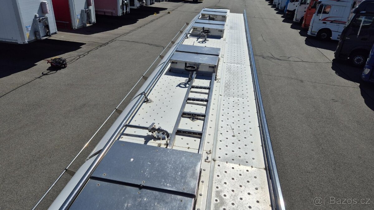 Prodám GRAPAR T3-G - Potravinářská cisterna 30 m3 - 4 komory - 4