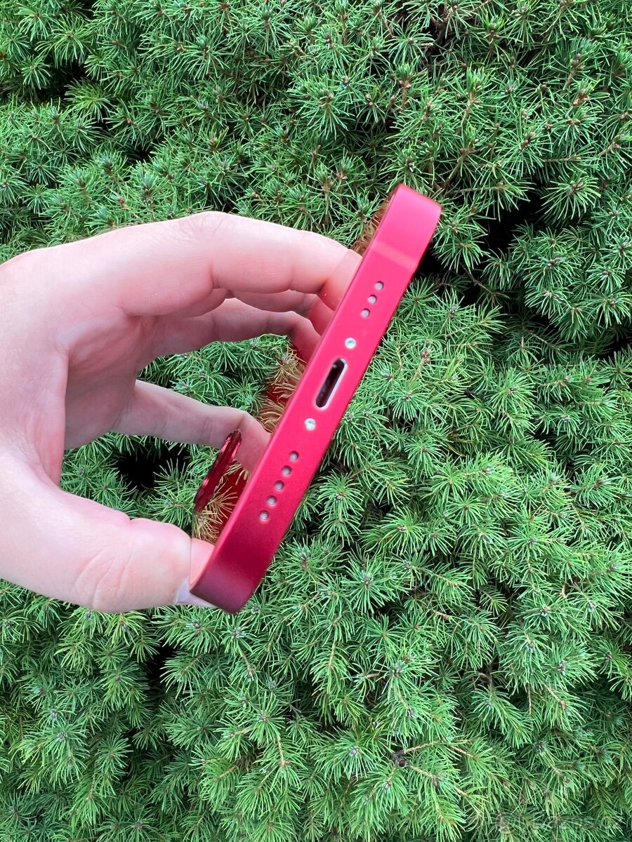 iPhone 13 128Gb v krásném stavu, červený - 4