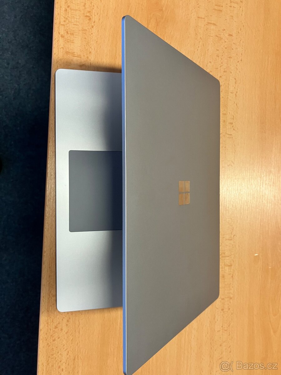 Microsoft Surface Laptop 4 8GB/256GB stav nového - 4