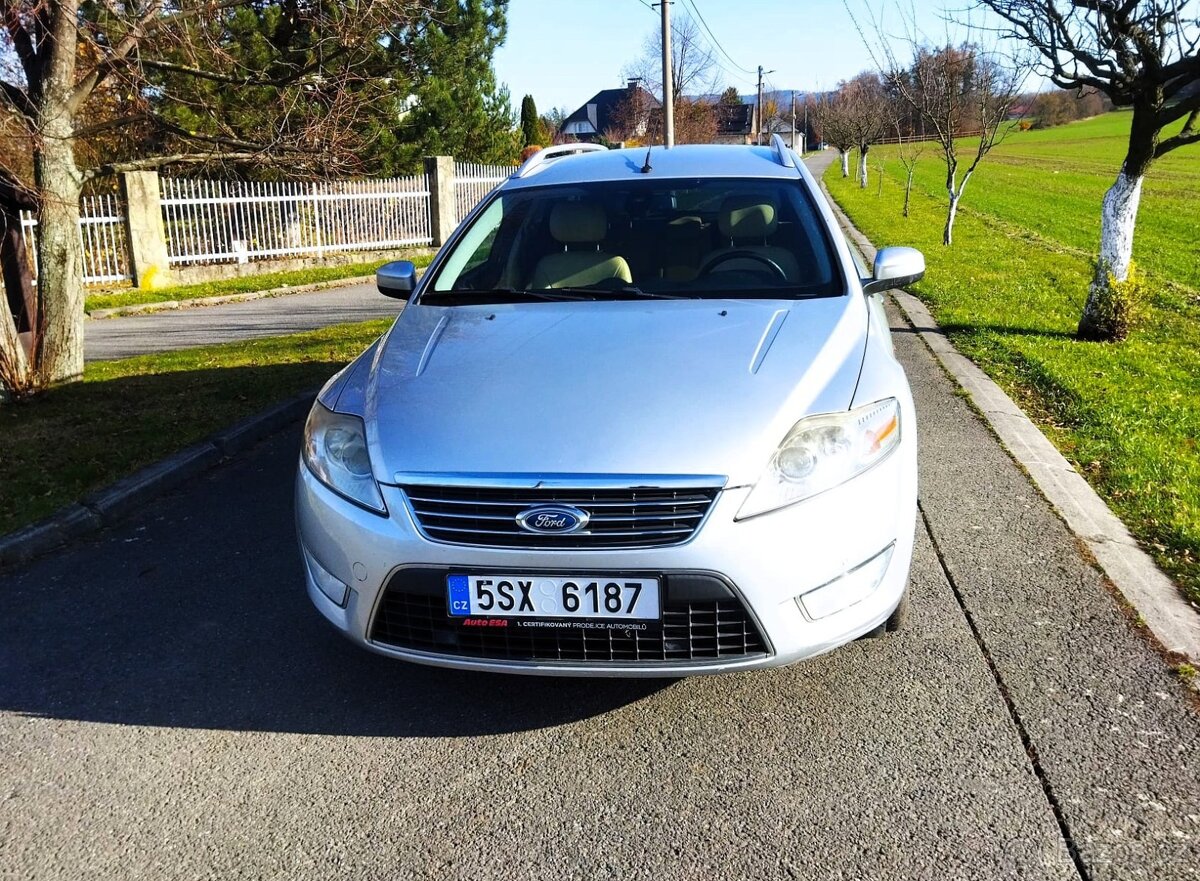 Ford Mondeo 2.0 TDCi GHIA-AUTOMAT-BÍLÁ KŮŽE-Čerstvý servis - 4