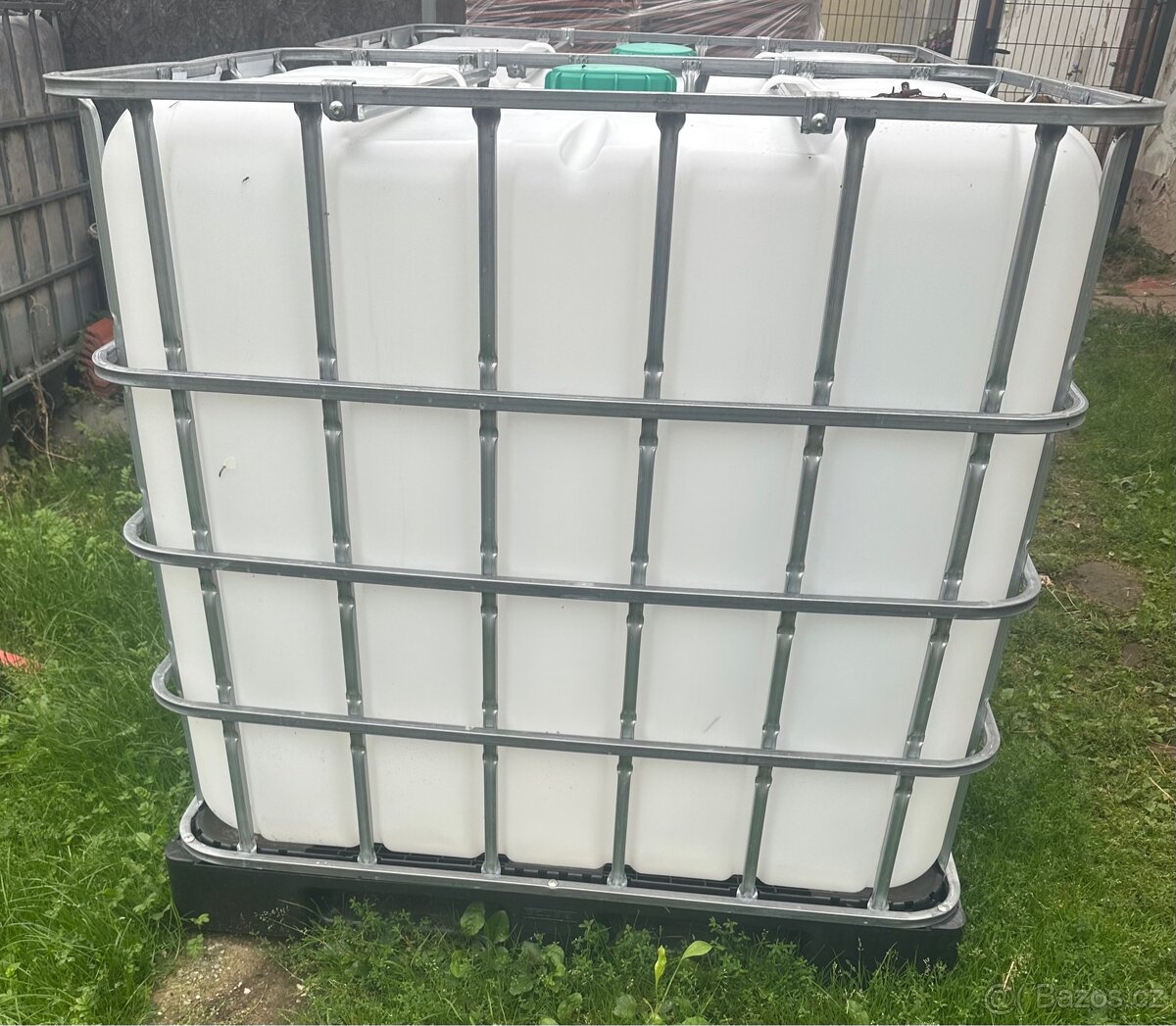 IBC kontejner na 1000 litrů - 4