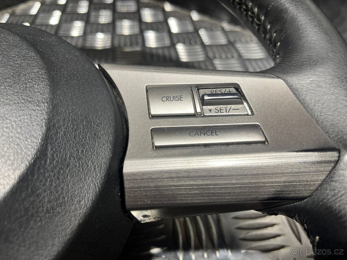 //Volant včetně Airbagu Subaru Legacy 2011// - 4