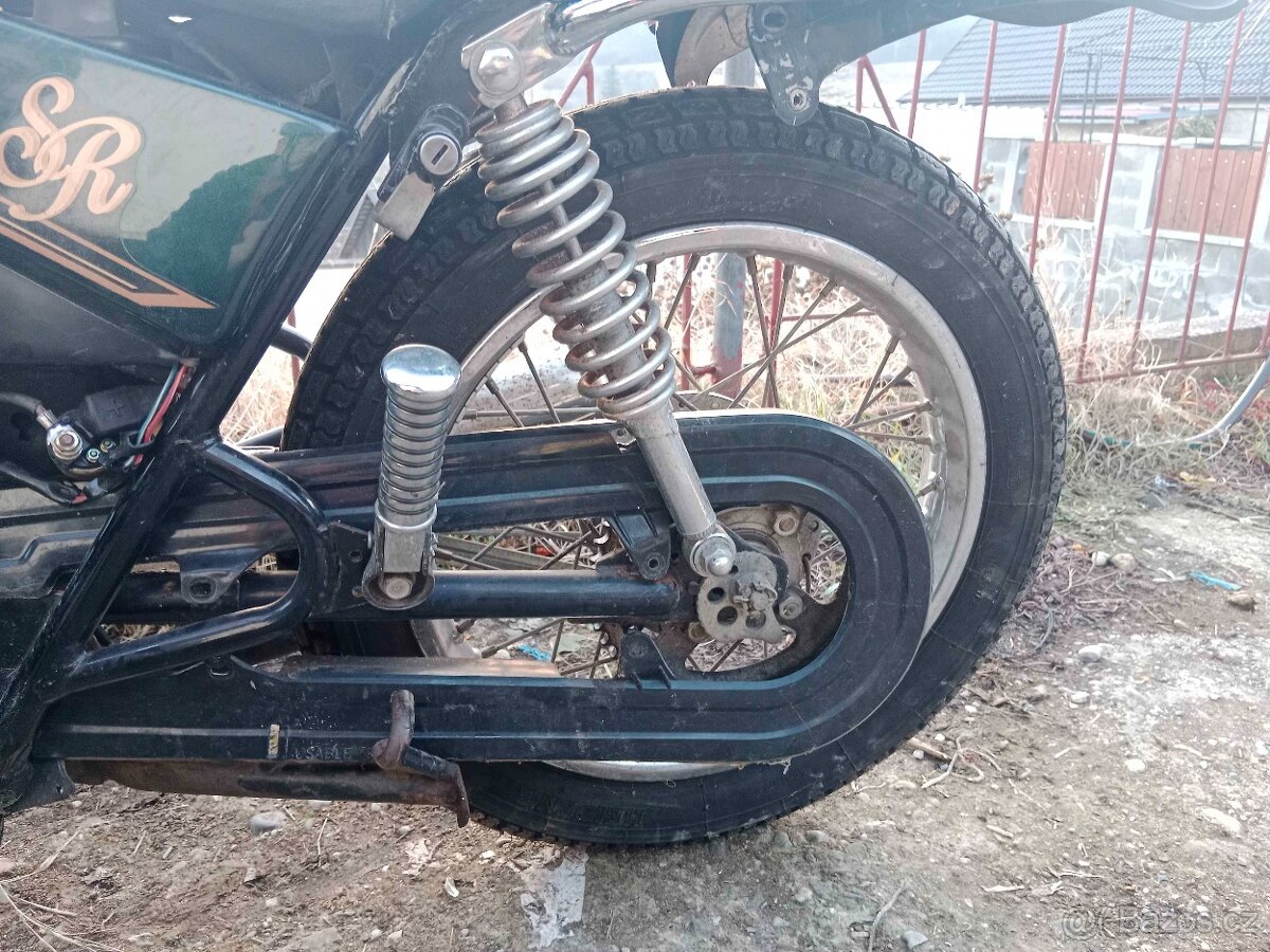Yahaha sr 125 - 4