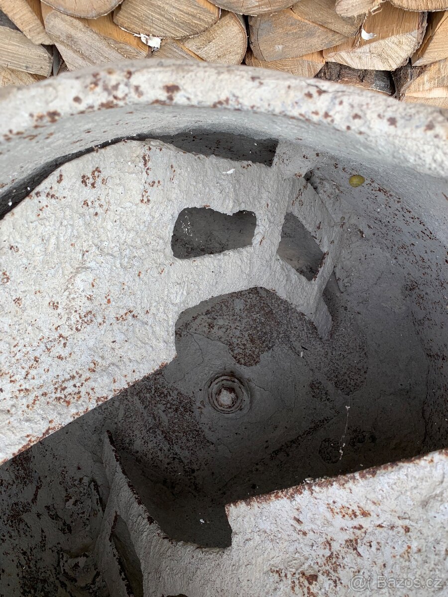 Míchačka na 2-3 kolečka, 380 V - 4