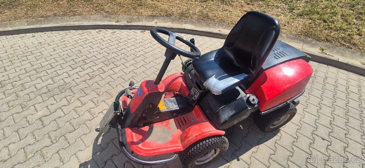 Zahradní traktůrek Rieder Johnsered s vozíkem - 4