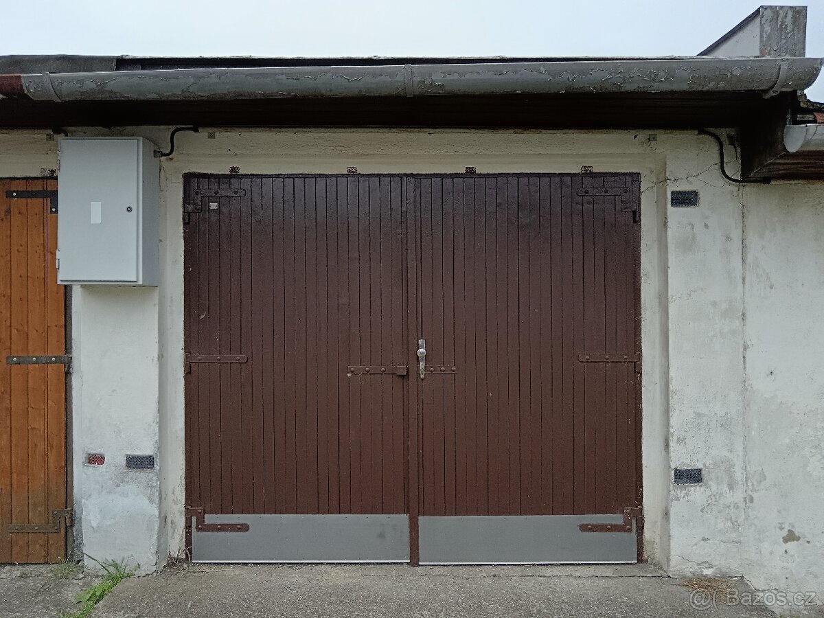 🅿️ Prodej garáže 19 m² Otrokovice, Třída Tomáše Bati (u Š - 4