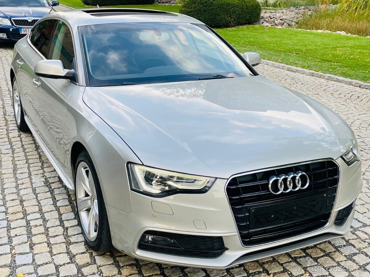 Audi A5 2.0TDI MANUÁL SPORTBACK S-LINE LED VÝHŘEV ALCANTARA - 4