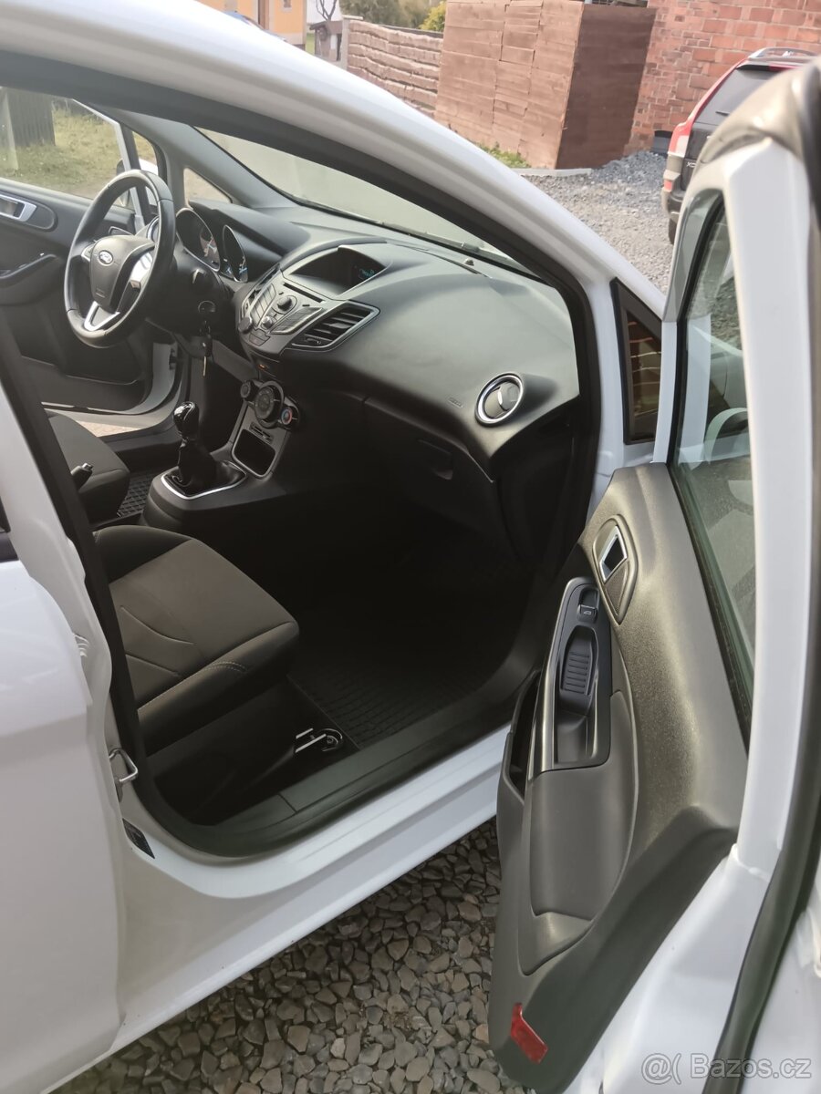 Ford Fiesta 1,25i 6/2014 - 4