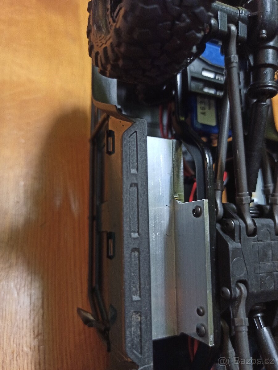 TRX-4m konverze na 18650 - 4