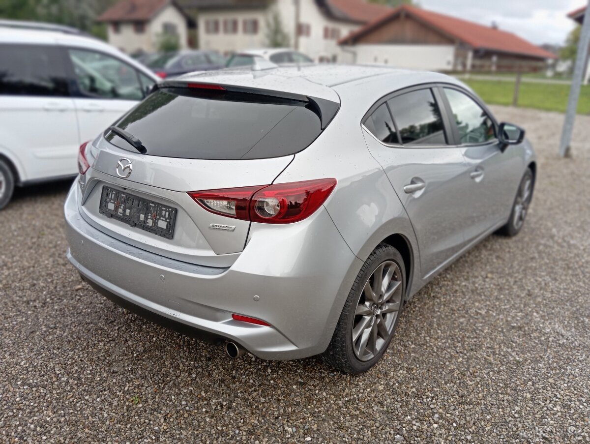 Mazda 3 2,0 benzín 1 Majitelka, bohatá výbava.. - 4