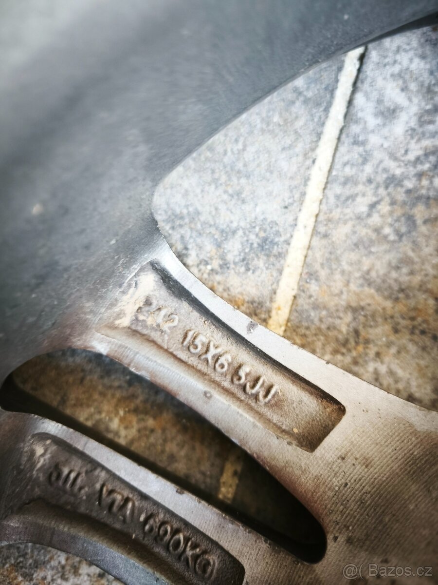 Hliníková kola+pneumatiky - 4