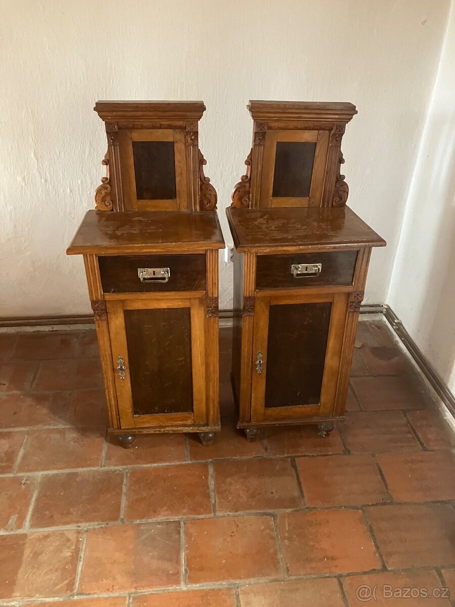Starožitné noční stolky - 4