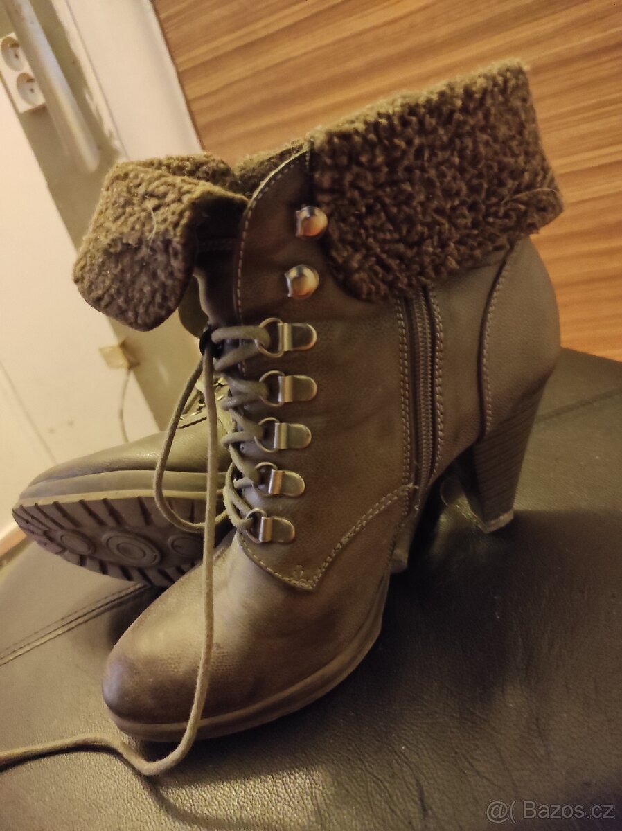 Dámské kotníkové boty - 4