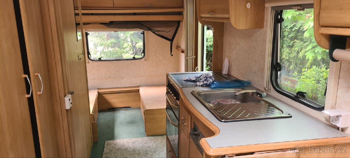 Karavan Lunar zenith R. V. 2008 - 4
