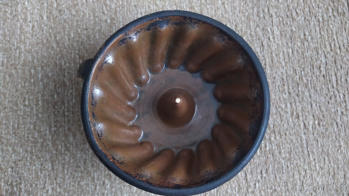 Stará retro forma na bábovku - 4