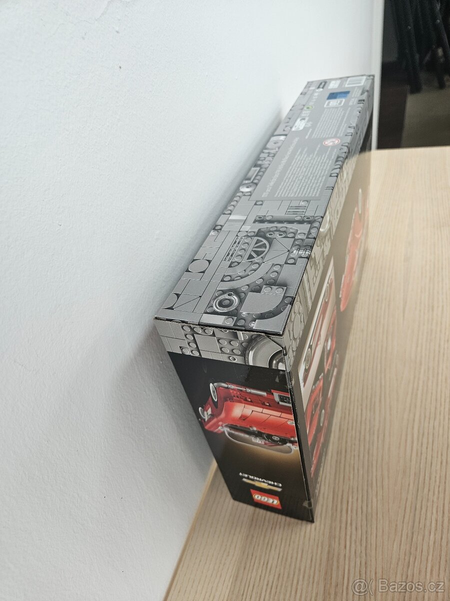 LEGO Icons 10321 Corvette - 4