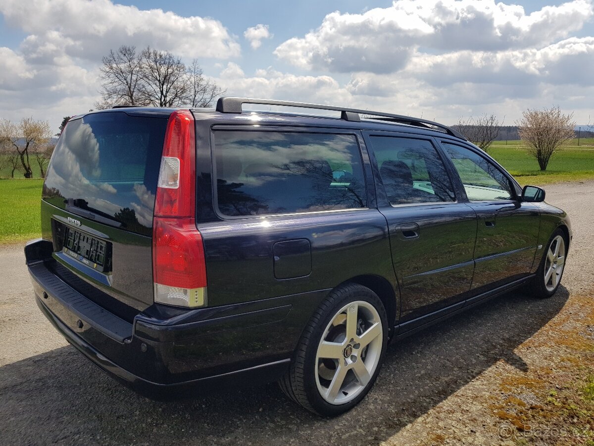 VOLVO V70R,300PS,2.5T,AWD,r.v.2006 - 4