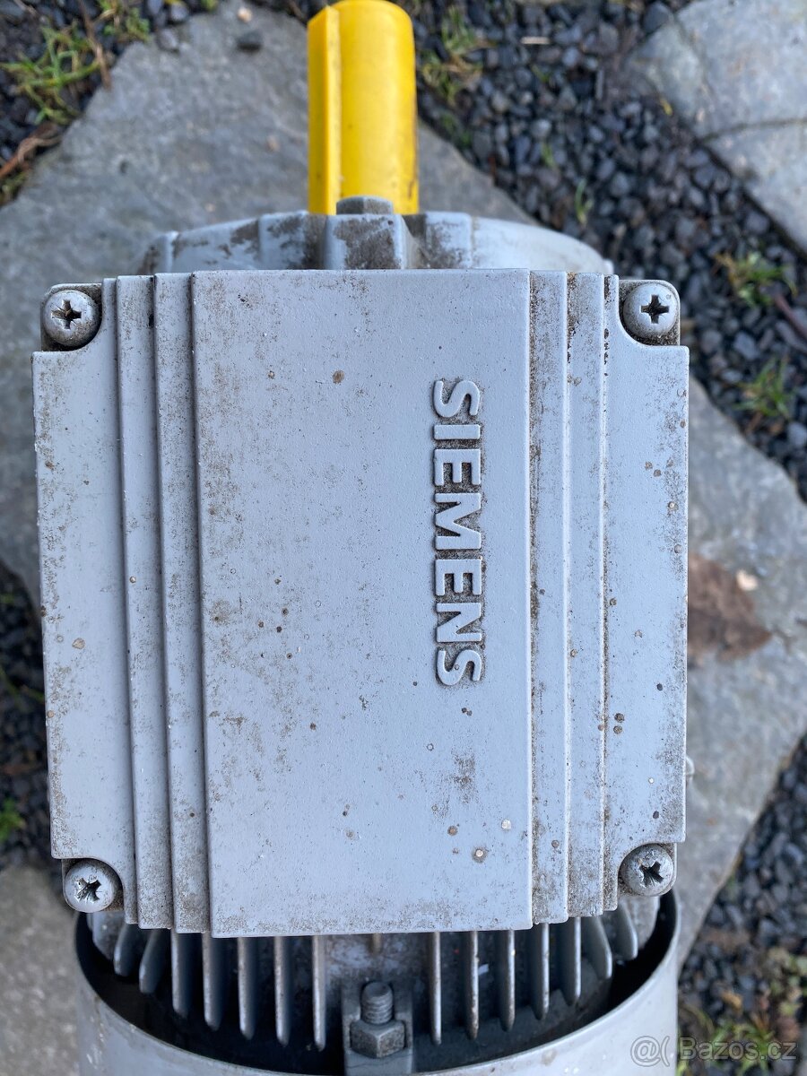 Motor Siemens 1LA7106-2AA10 3 kW 2895 ot/min - 4