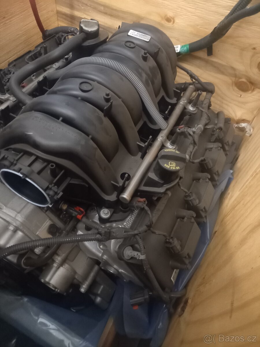 Originál nový motor 5,7 HEMI - 4