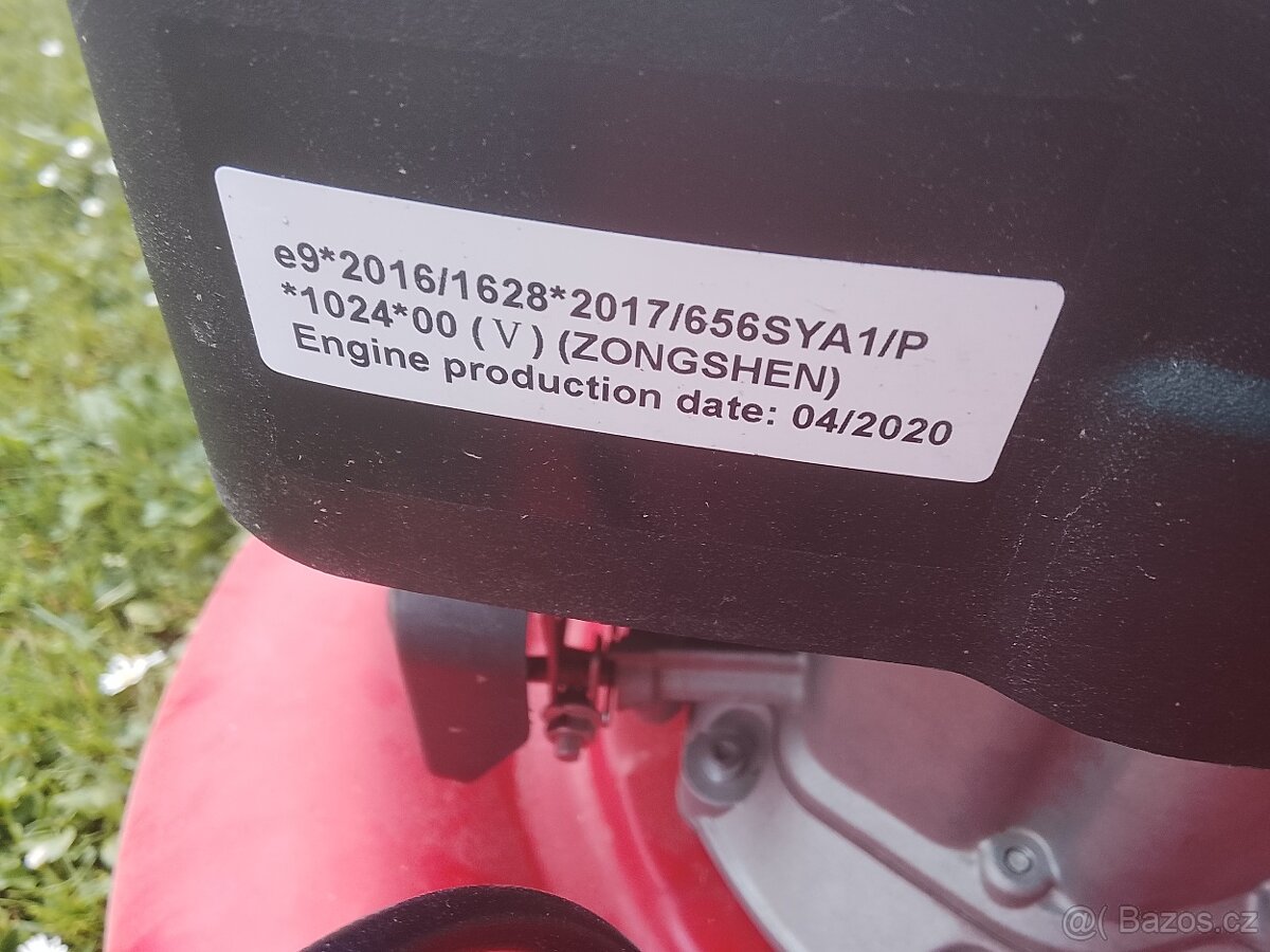 Benzínová sekačka s pojezdem - 4