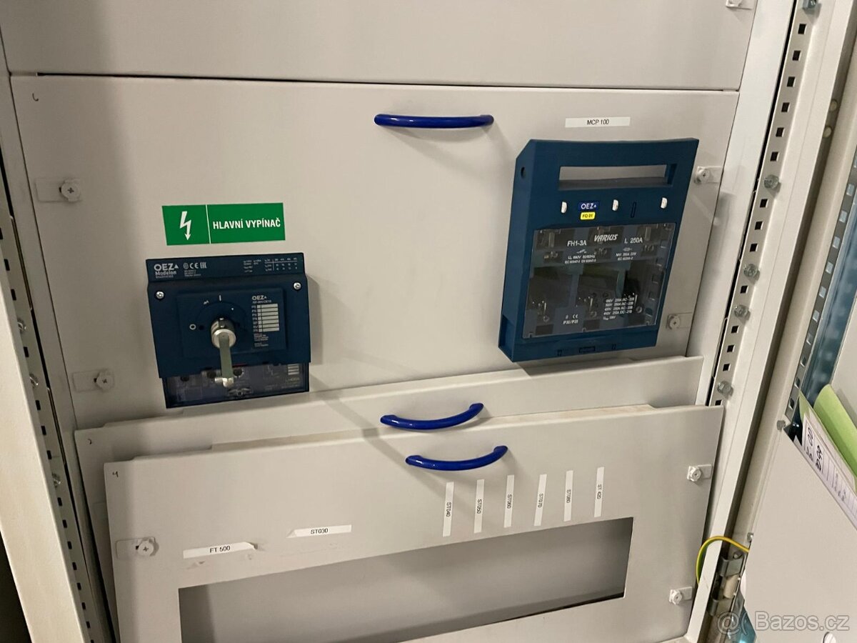 Rozvaděčová skříň B - 4