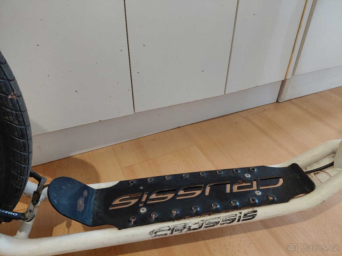 Crussis Urban - bílá - 4