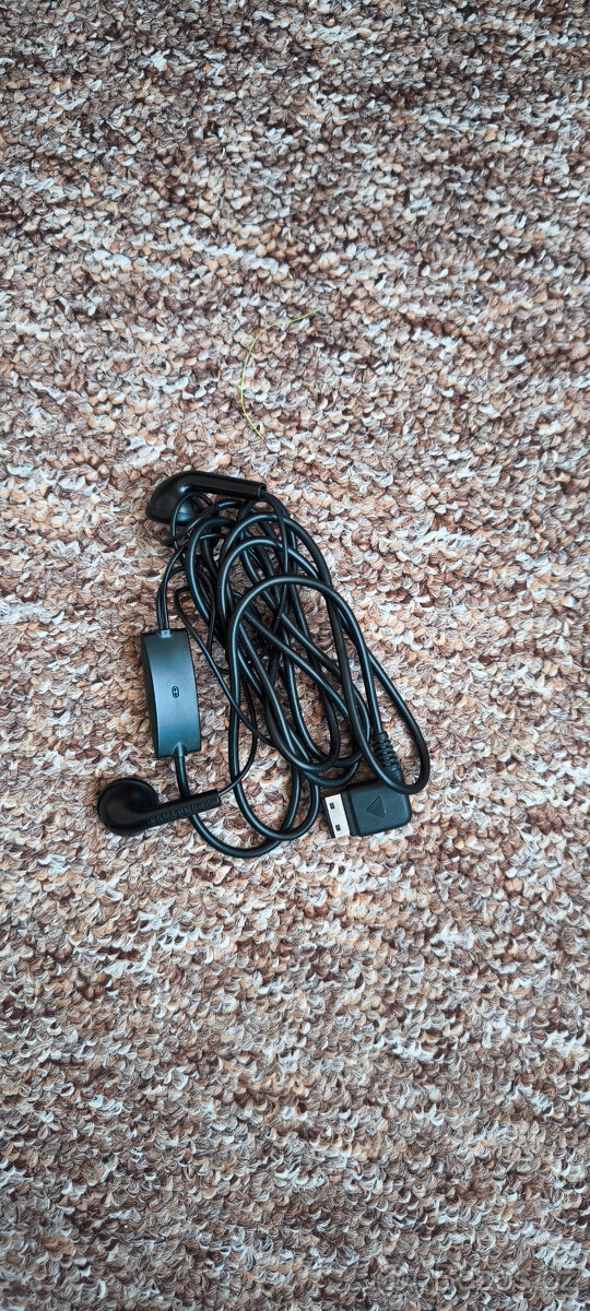 Samsung headsety - 4