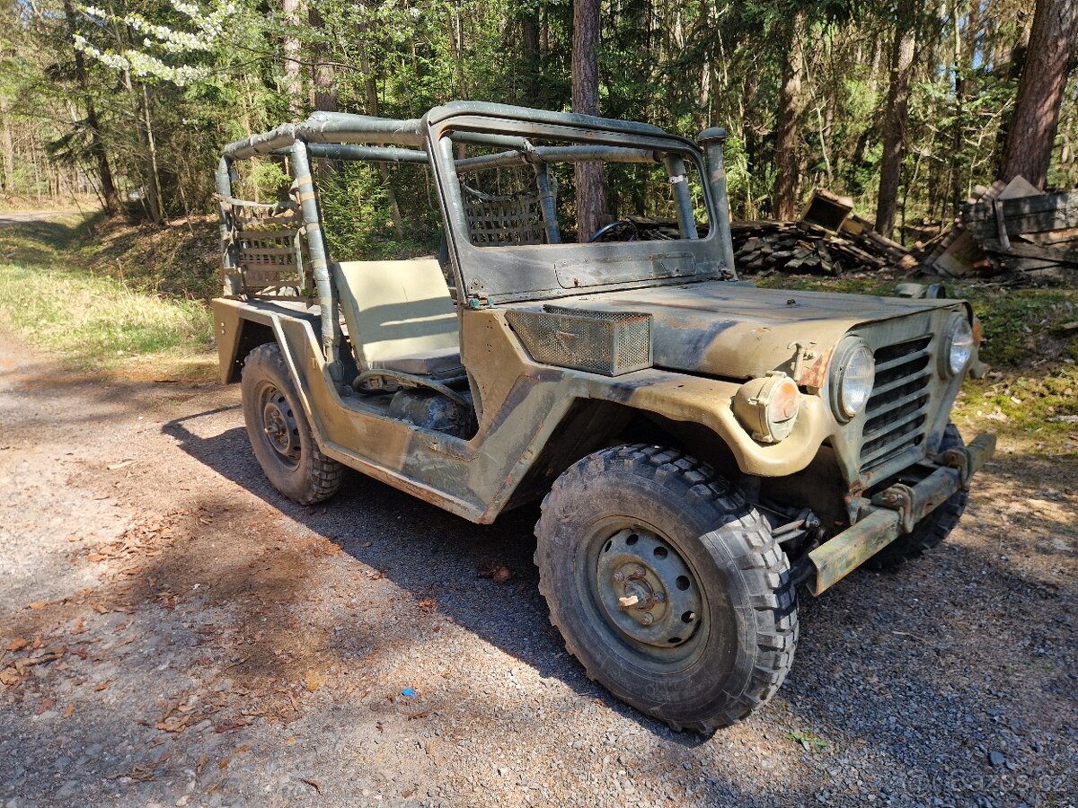Mutt M151 - 4