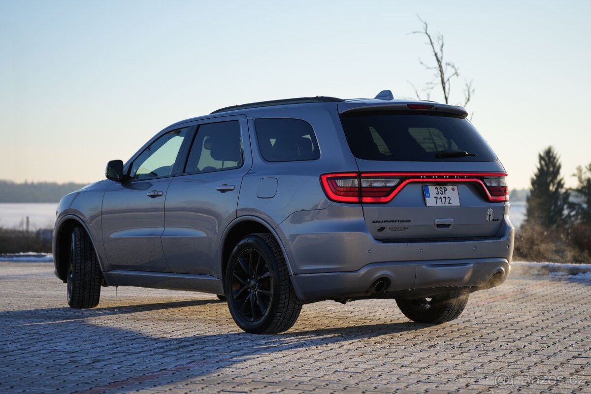 Dodge Durango 3.6 V6 / DPH / 6 míst