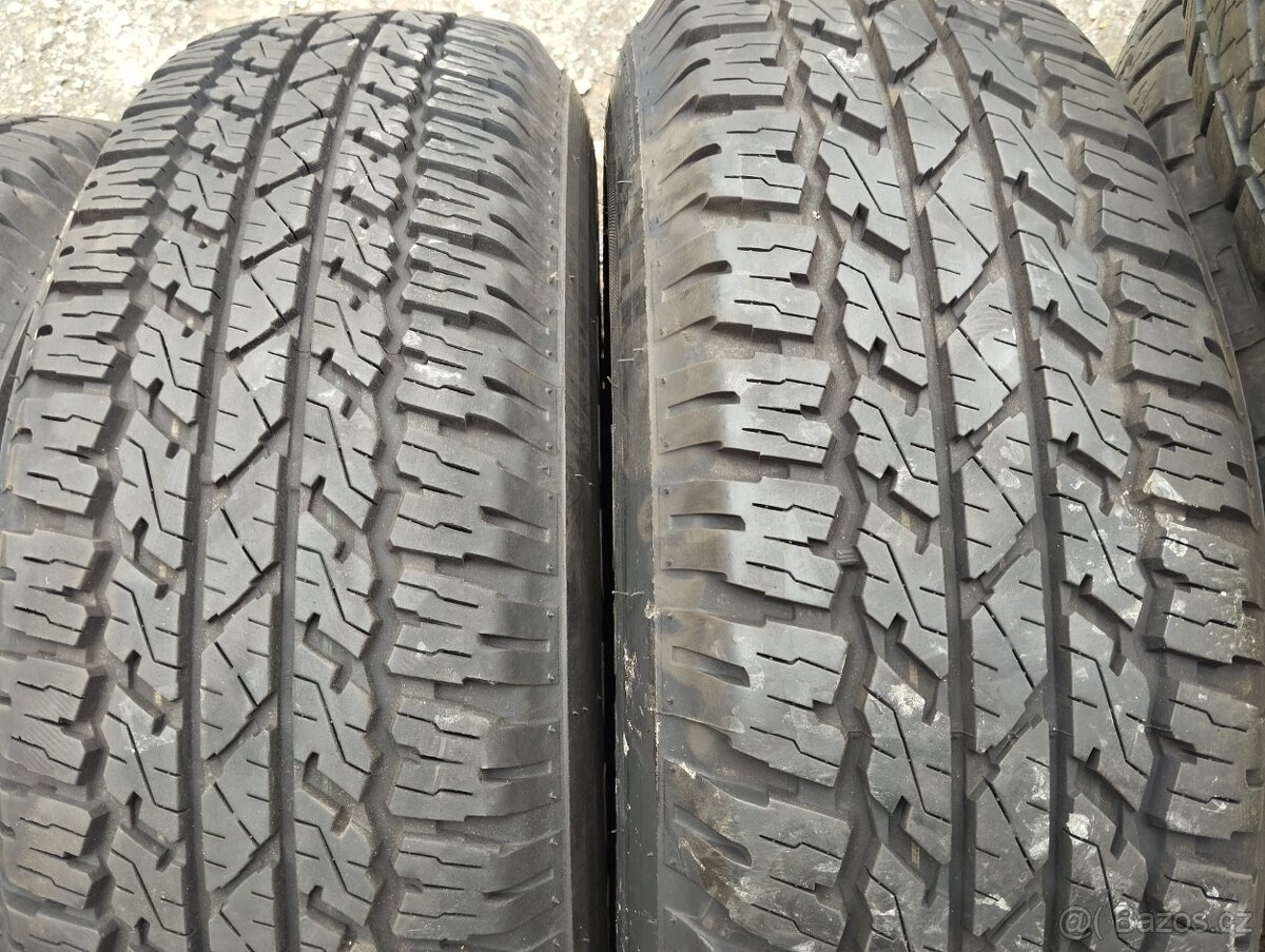 Ocel sada Toyota 7x17 6x139,7 + letní pneu 245/75/17
