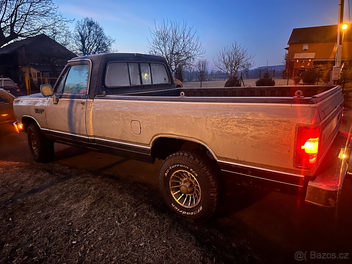 Dodge Ram 1500 5,2 4x4