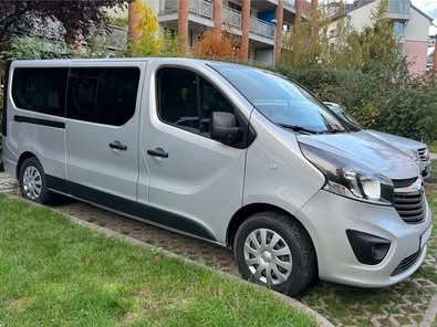 Ford Tourneo/Transit L2H1 (Long, 9 míst) - Pronájem mikrobus - 4