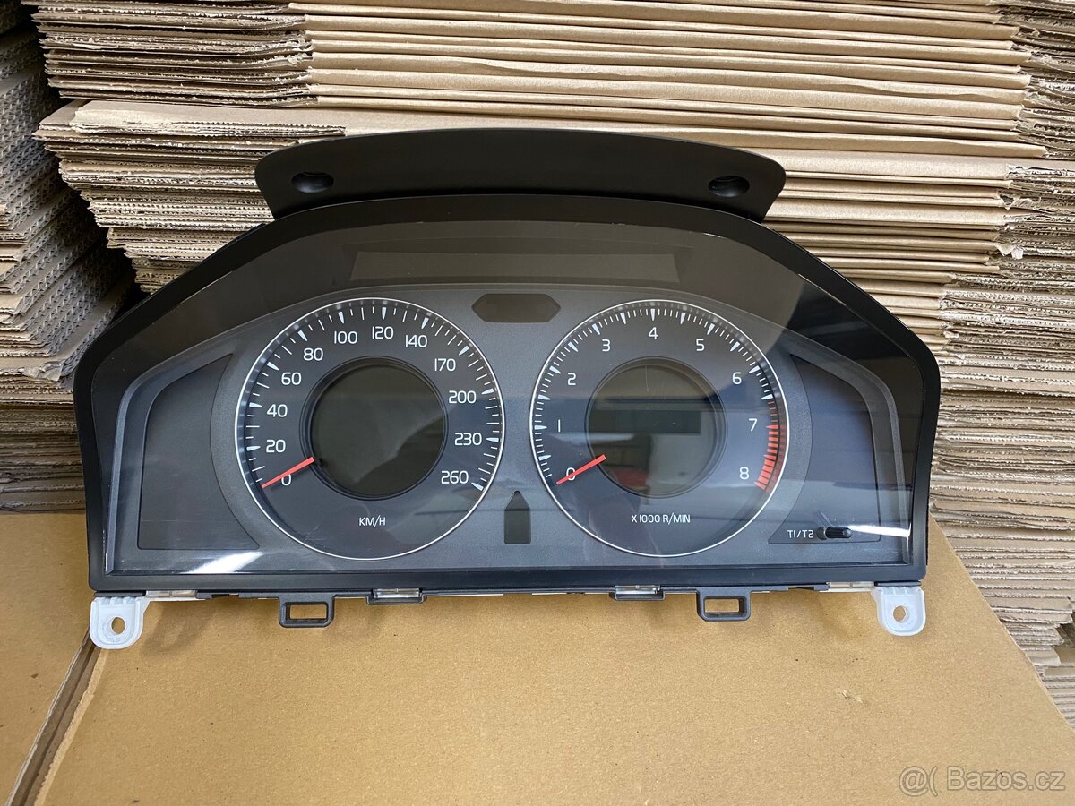 NÁHRADNÍ DÍLY z Volva S80 - 4