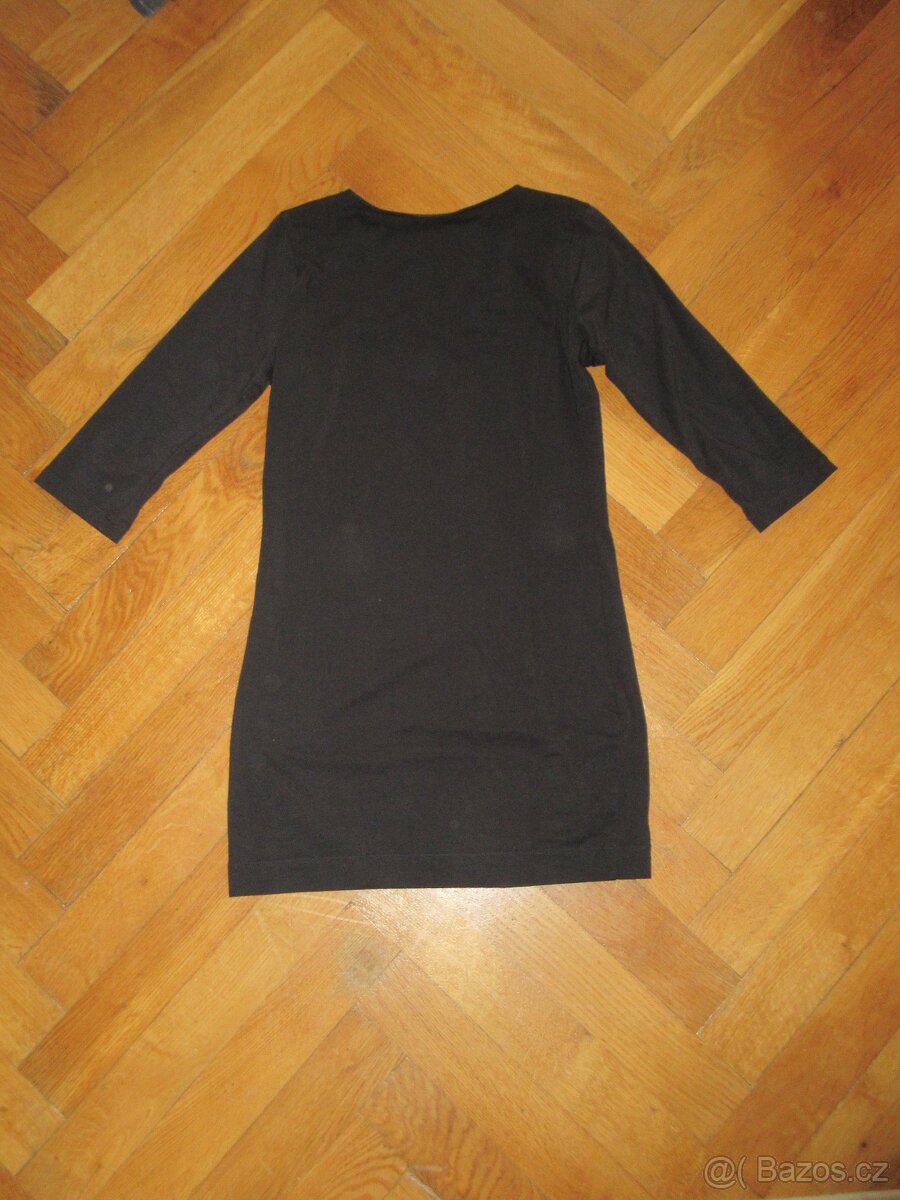 Černé šaty - 4