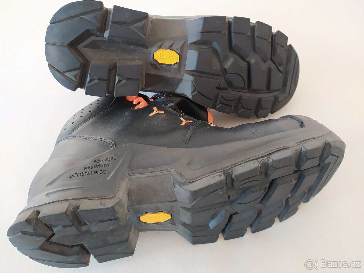 Špičkové kotníkové pracovní boty UVEX vel. 39 - 4