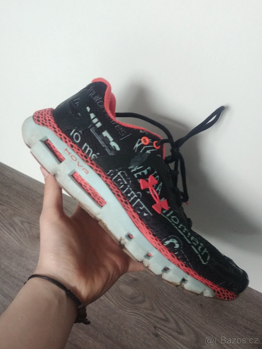 Under Armour W HOVR INFINITE 2 - Běžecké boty na Bluetooth - 4