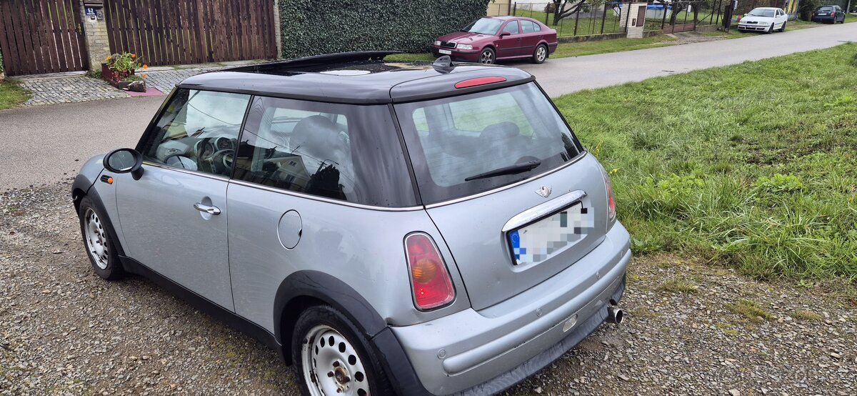 Mini Cooper 1.6i - 4