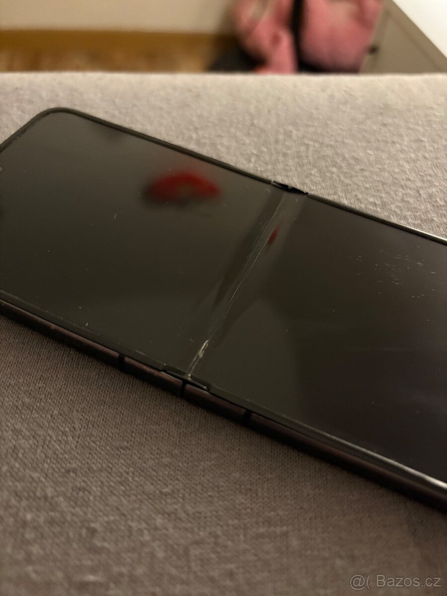 Samsung Galaxy Zflip 5 8GB/512GB - 4