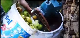 Elektrický drtič mlynek šroťák na ovoce 220V/1,8kW - 4